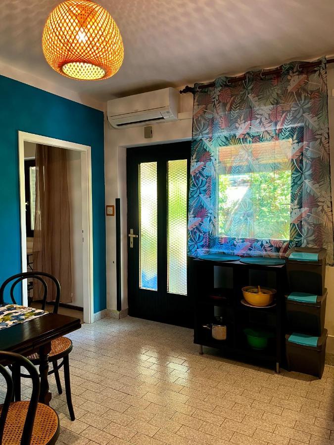 Apartmani Zora Cres Eksteriør billede
