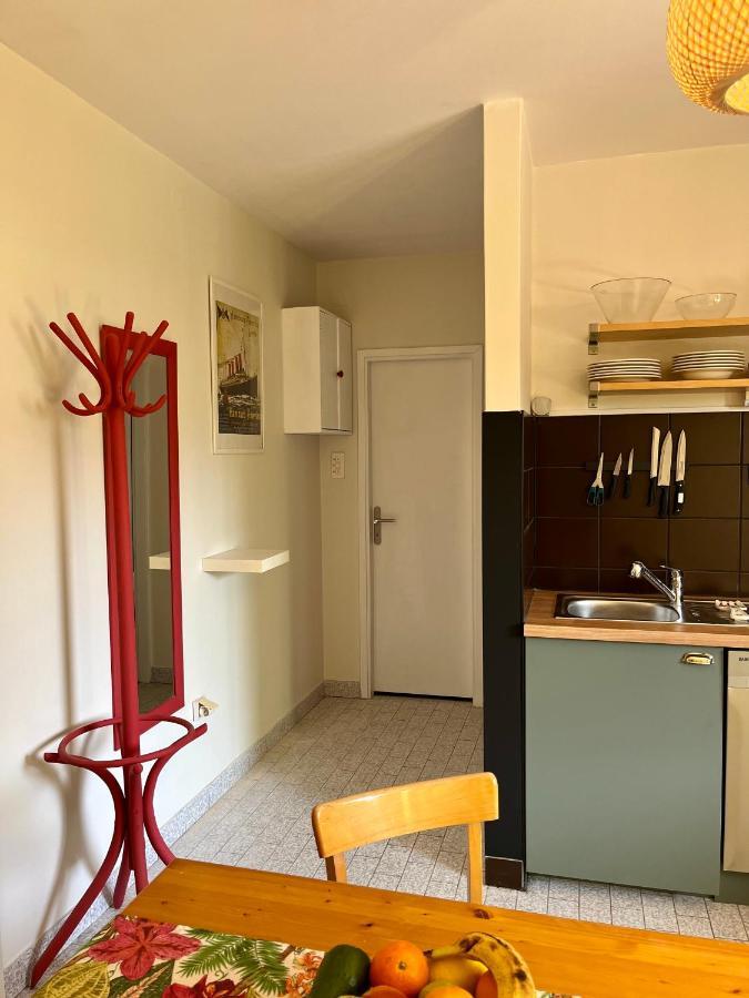 Apartmani Zora Cres Eksteriør billede