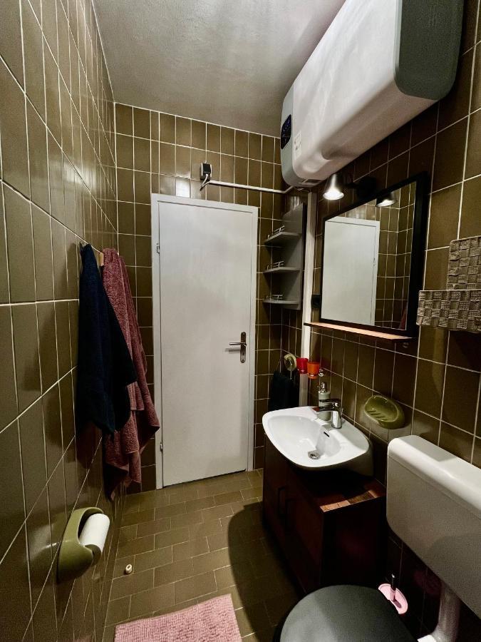 Apartmani Zora Cres Eksteriør billede